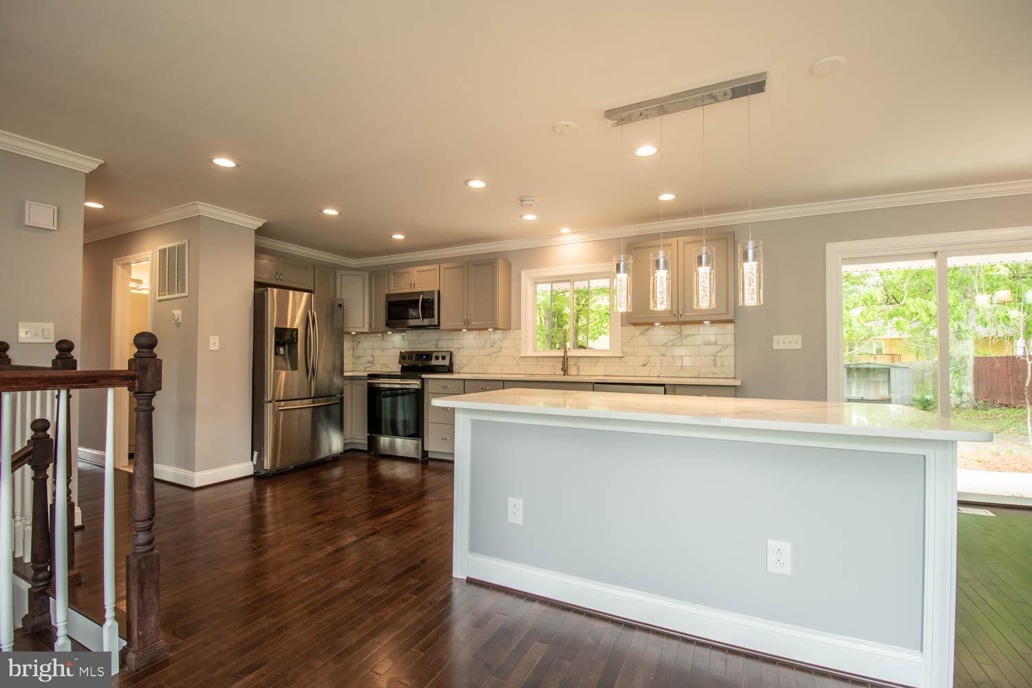 GLENWOOD PARK - Residential