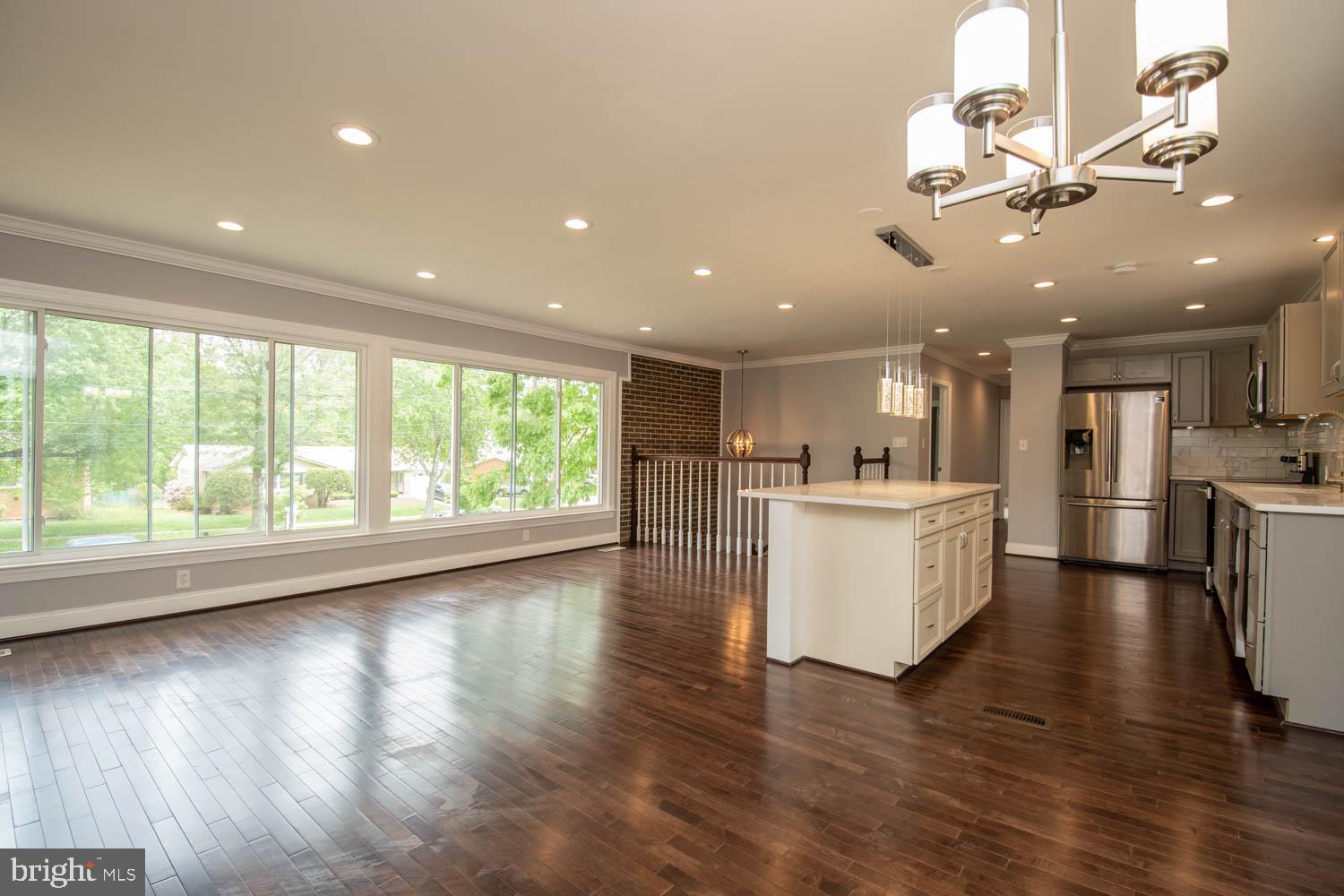 GLENWOOD PARK - Residential