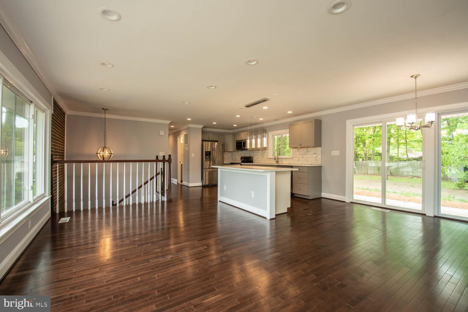 GLENWOOD PARK - Residential