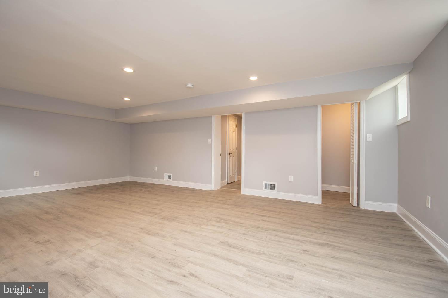 GLENWOOD PARK - Residential