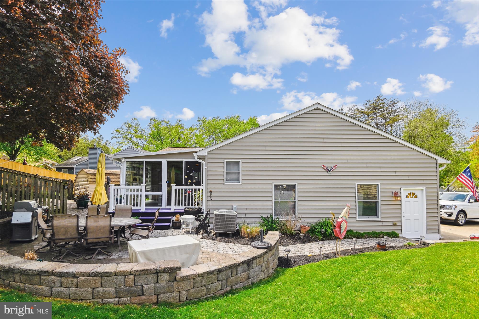 438 HAVEN HOLME COURT
