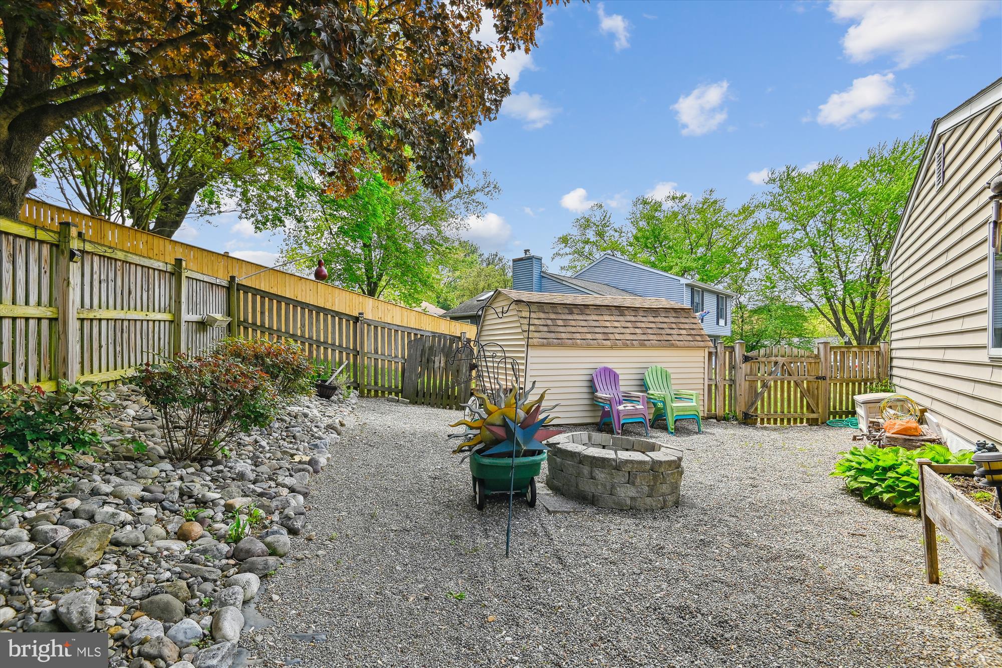438 HAVEN HOLME COURT