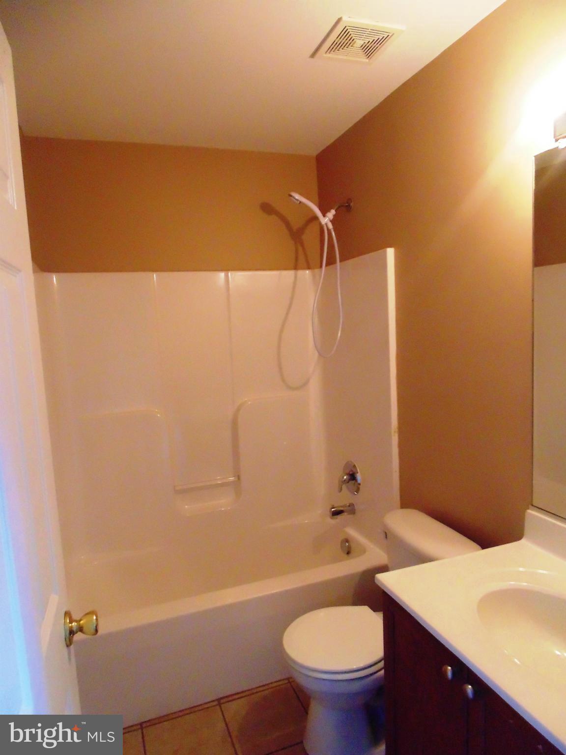 PRENTISS POINT - Residential Lease