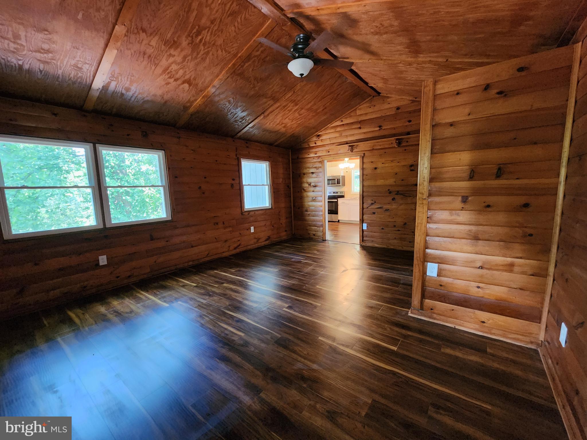 BUFFALO RIDGE RANCHETTES - Residential