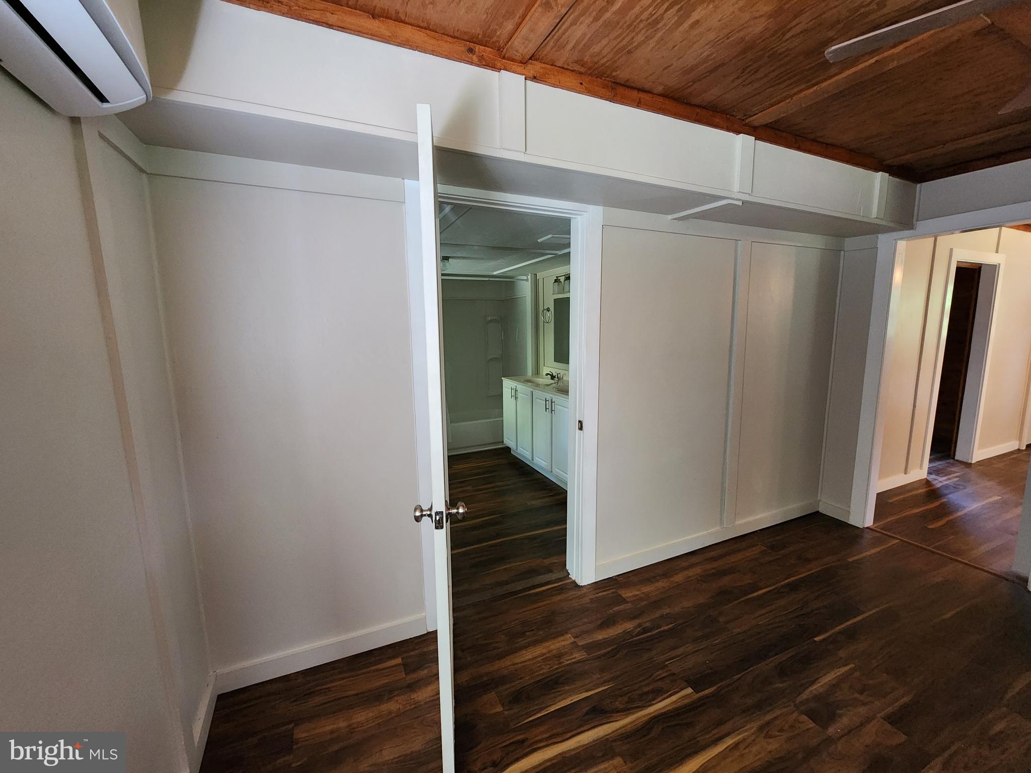 BUFFALO RIDGE RANCHETTES - Residential