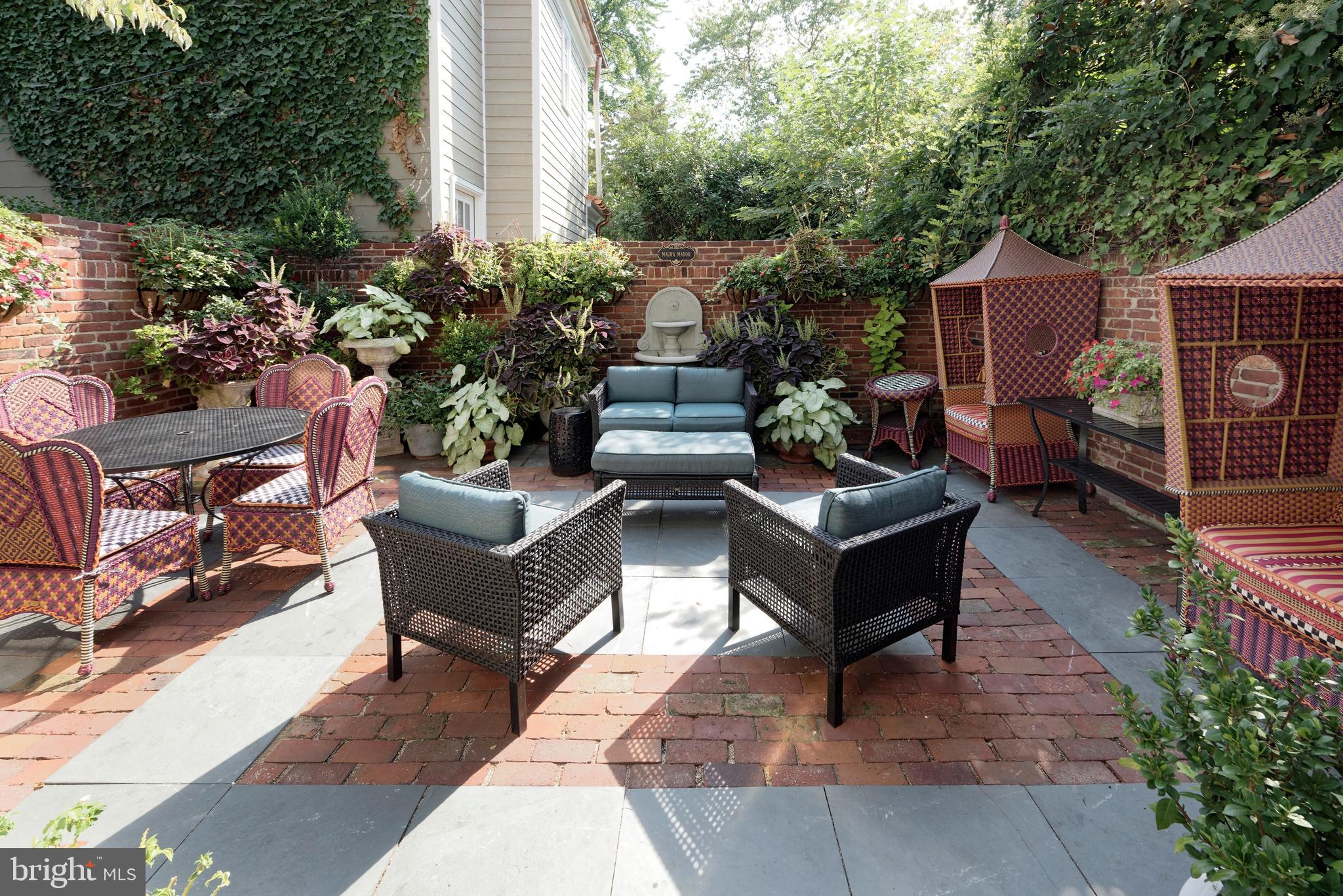 OLD TOWN - Residential