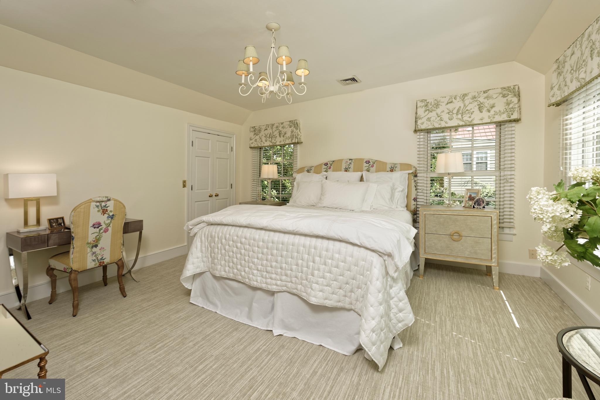 OLD TOWN - Residential