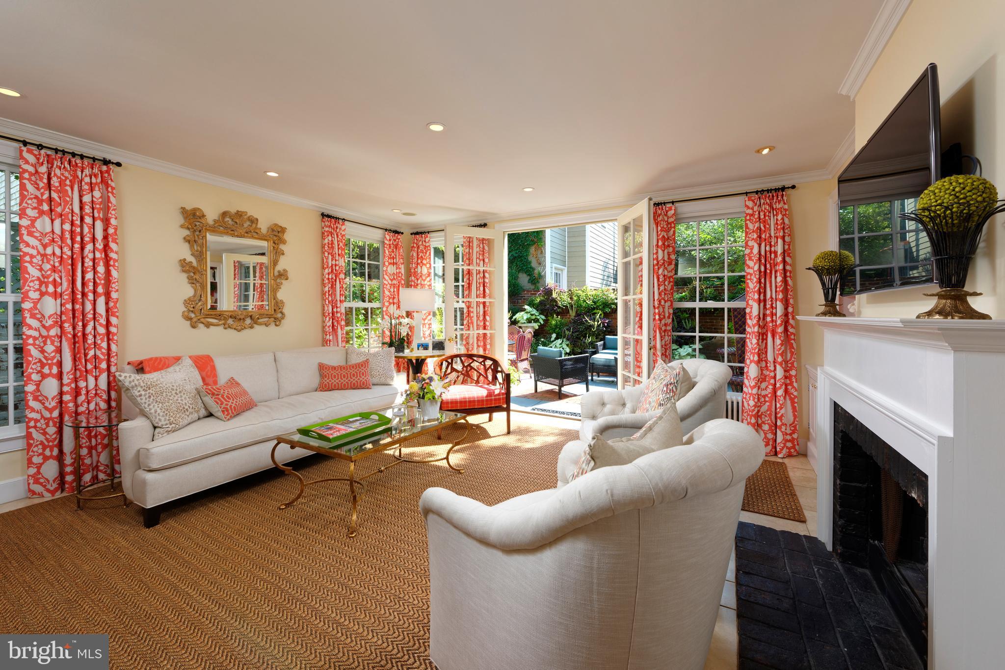 OLD TOWN - Residential