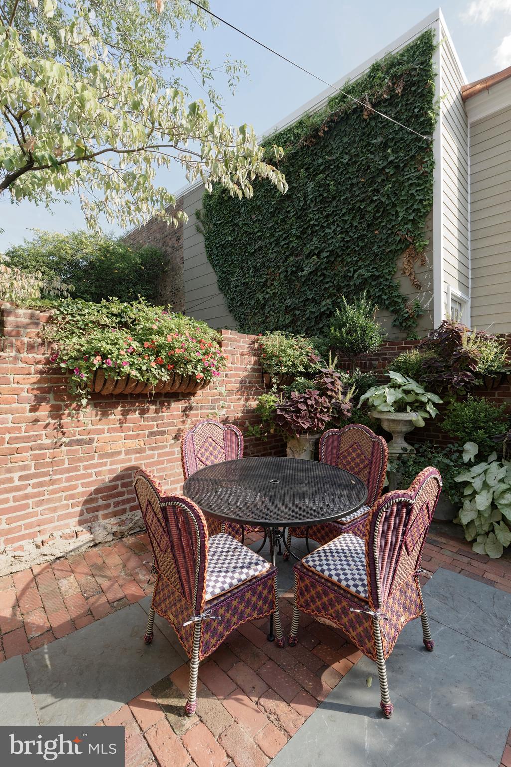 OLD TOWN - Residential