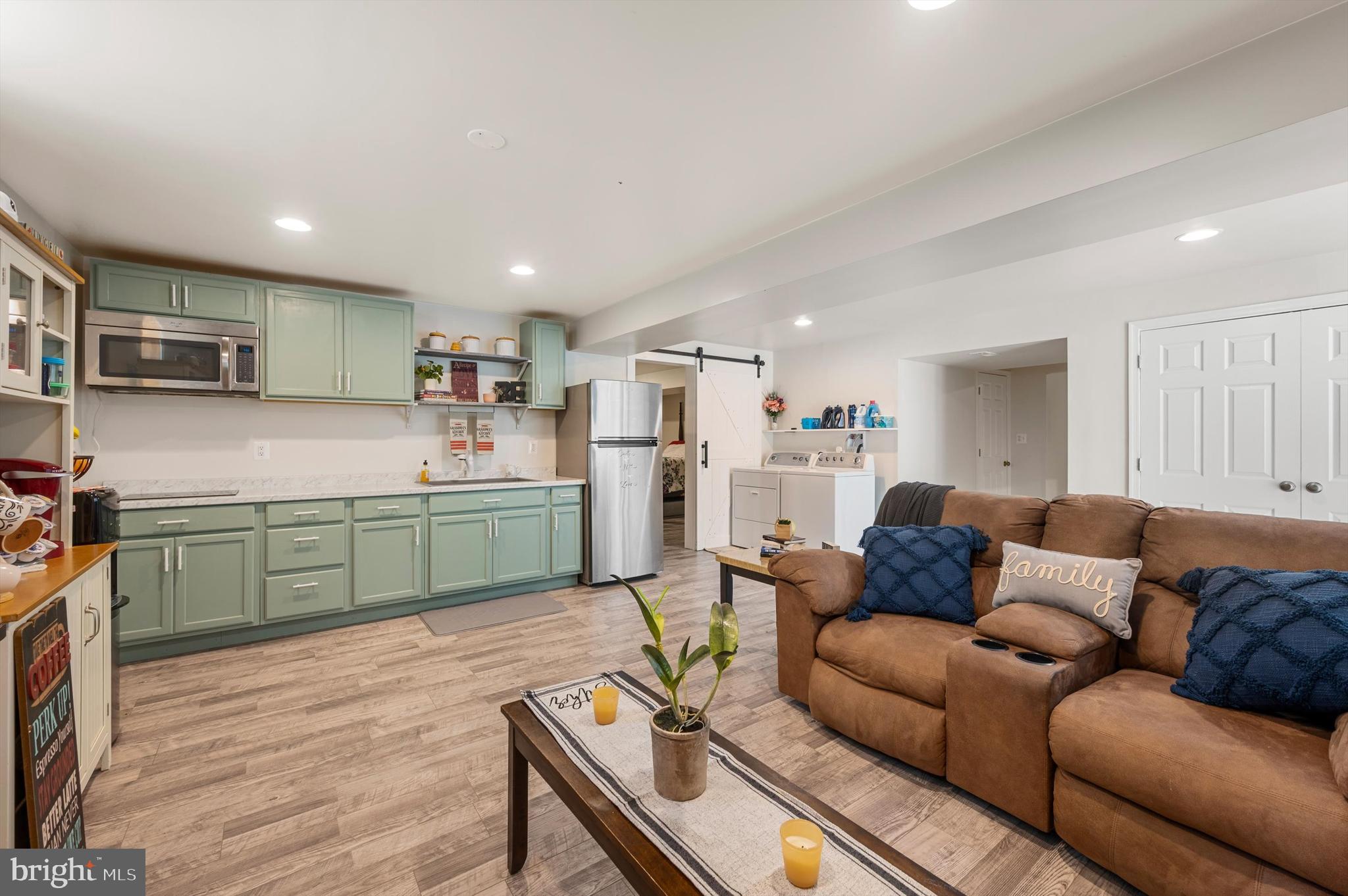 SHERIDAN ESTATES - Residential