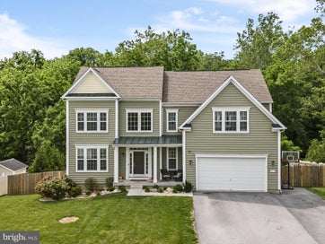 417 CHICKAMAUGA DRIVE HARPERS FERRY WV 25425