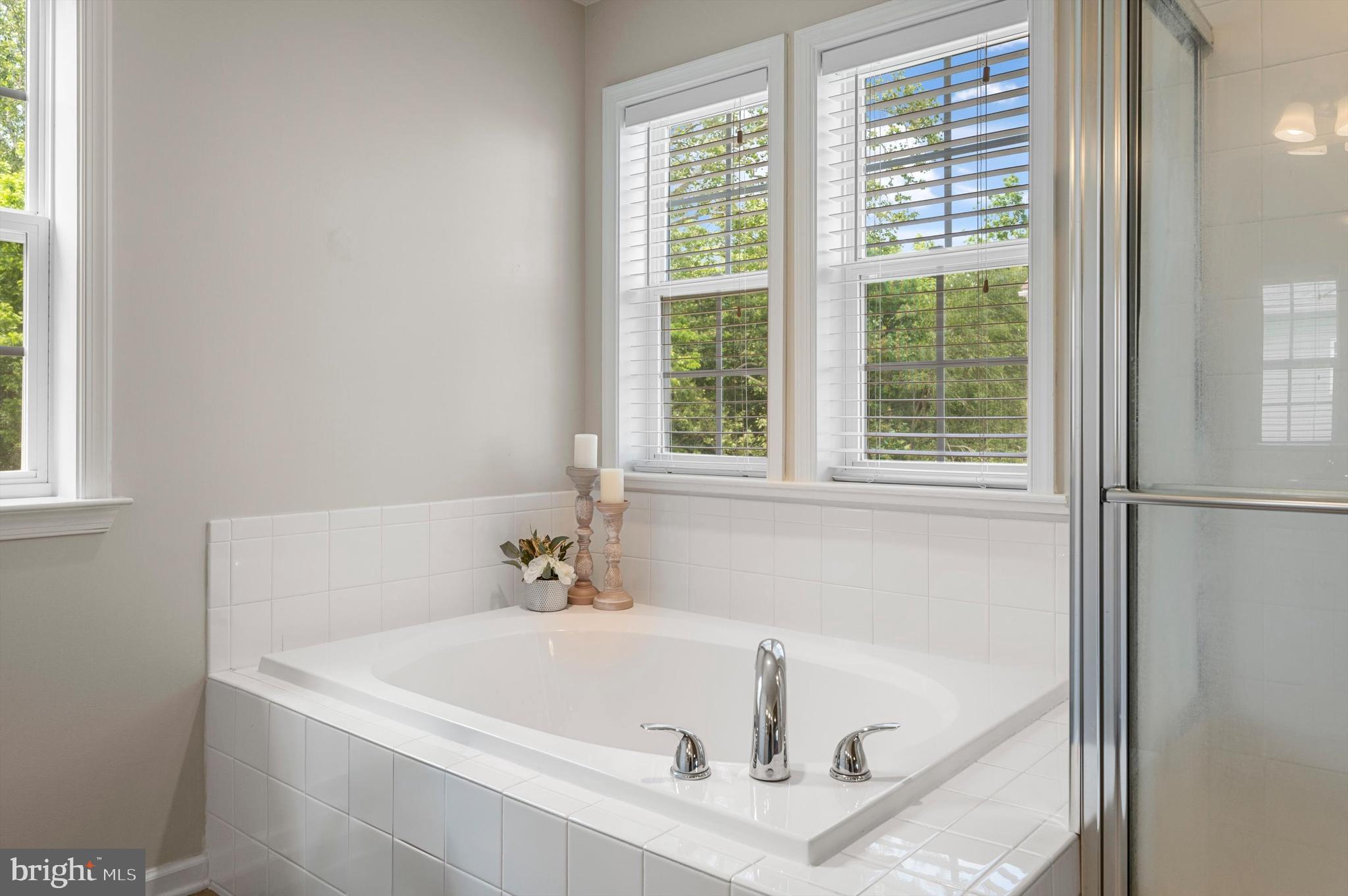 SHERIDAN ESTATES - Residential