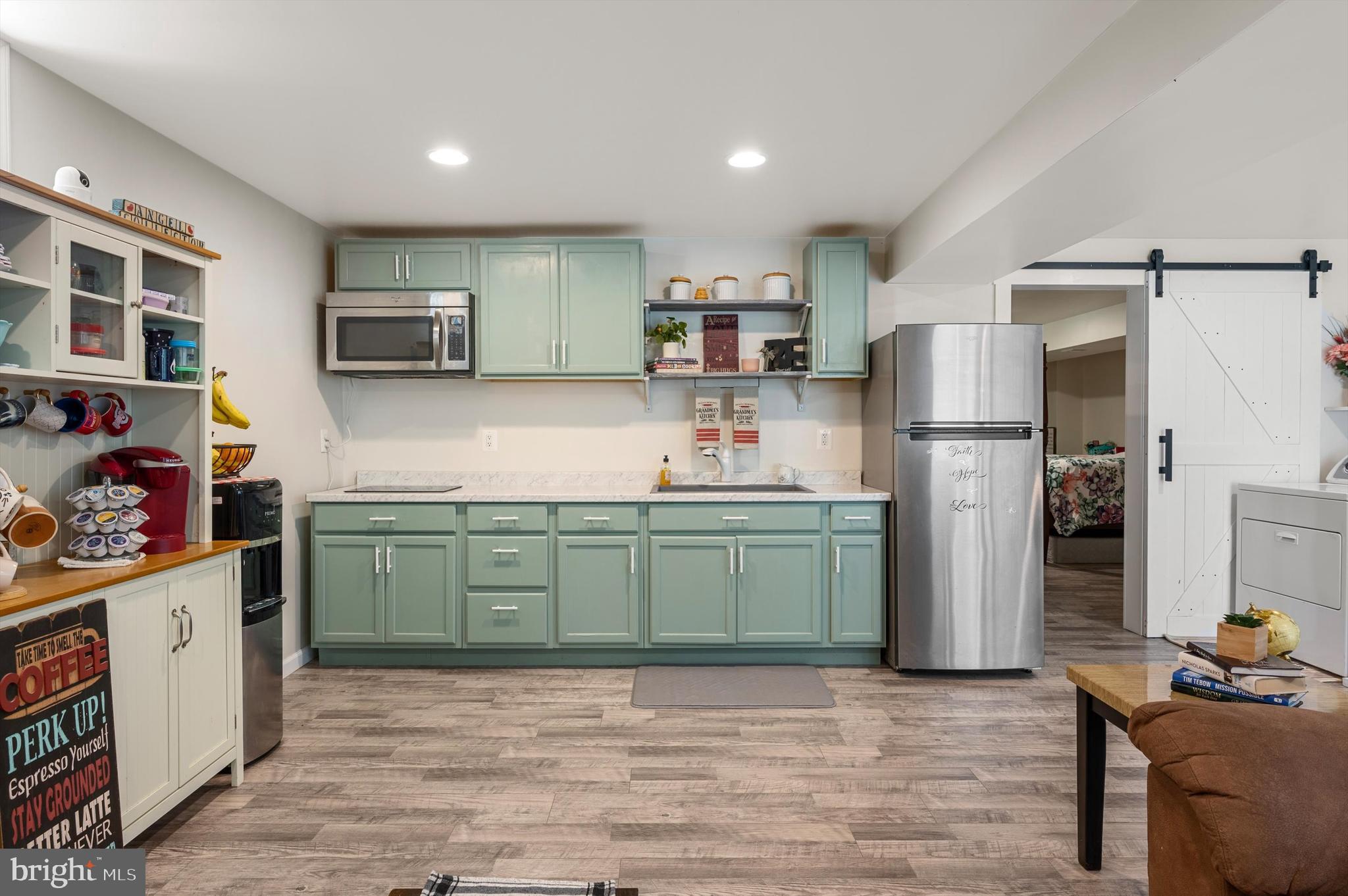 SHERIDAN ESTATES - Residential