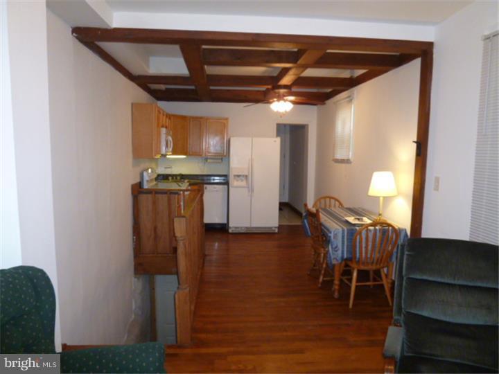 PHILADELPHIA (NORTH) - Residential Lease