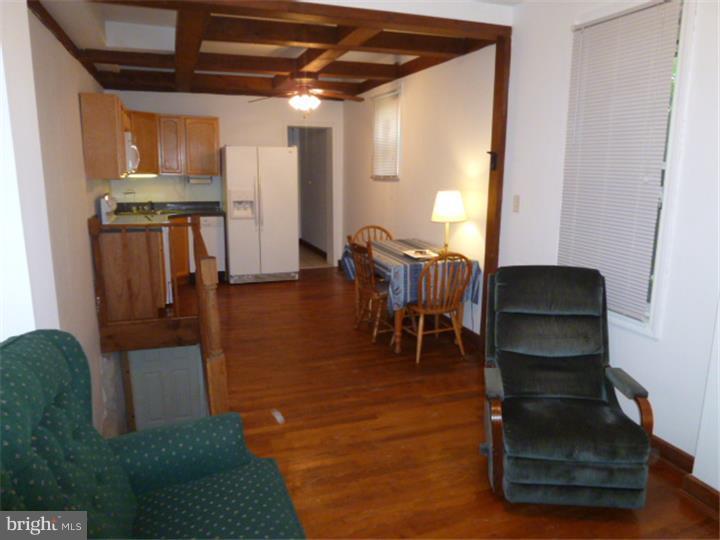 PHILADELPHIA (NORTH) - Residential Lease