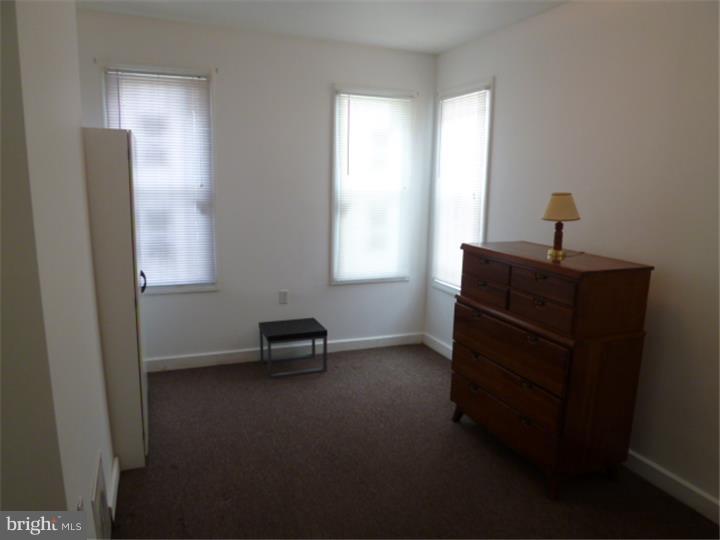 PHILADELPHIA (NORTH) - Residential Lease