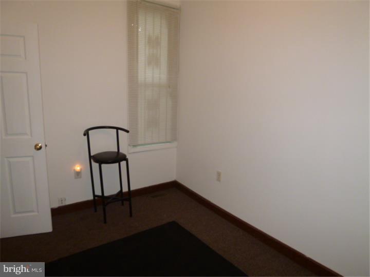 PHILADELPHIA (NORTH) - Residential Lease