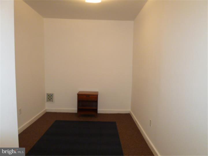 PHILADELPHIA (NORTH) - Residential Lease
