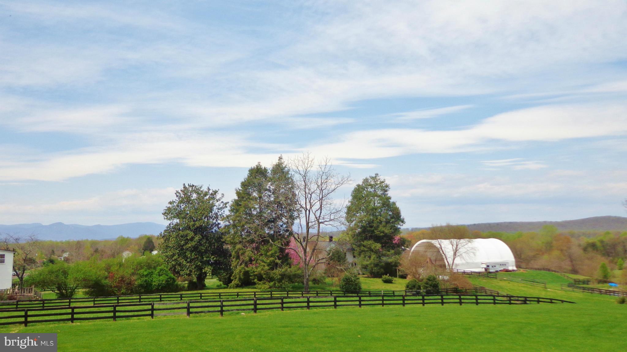 STONEHOUSE MTN - Residential