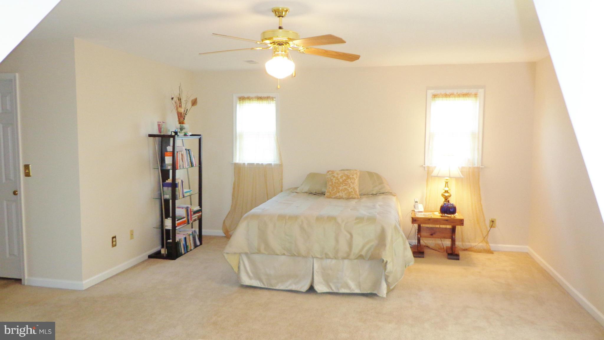 STONEHOUSE MTN - Residential