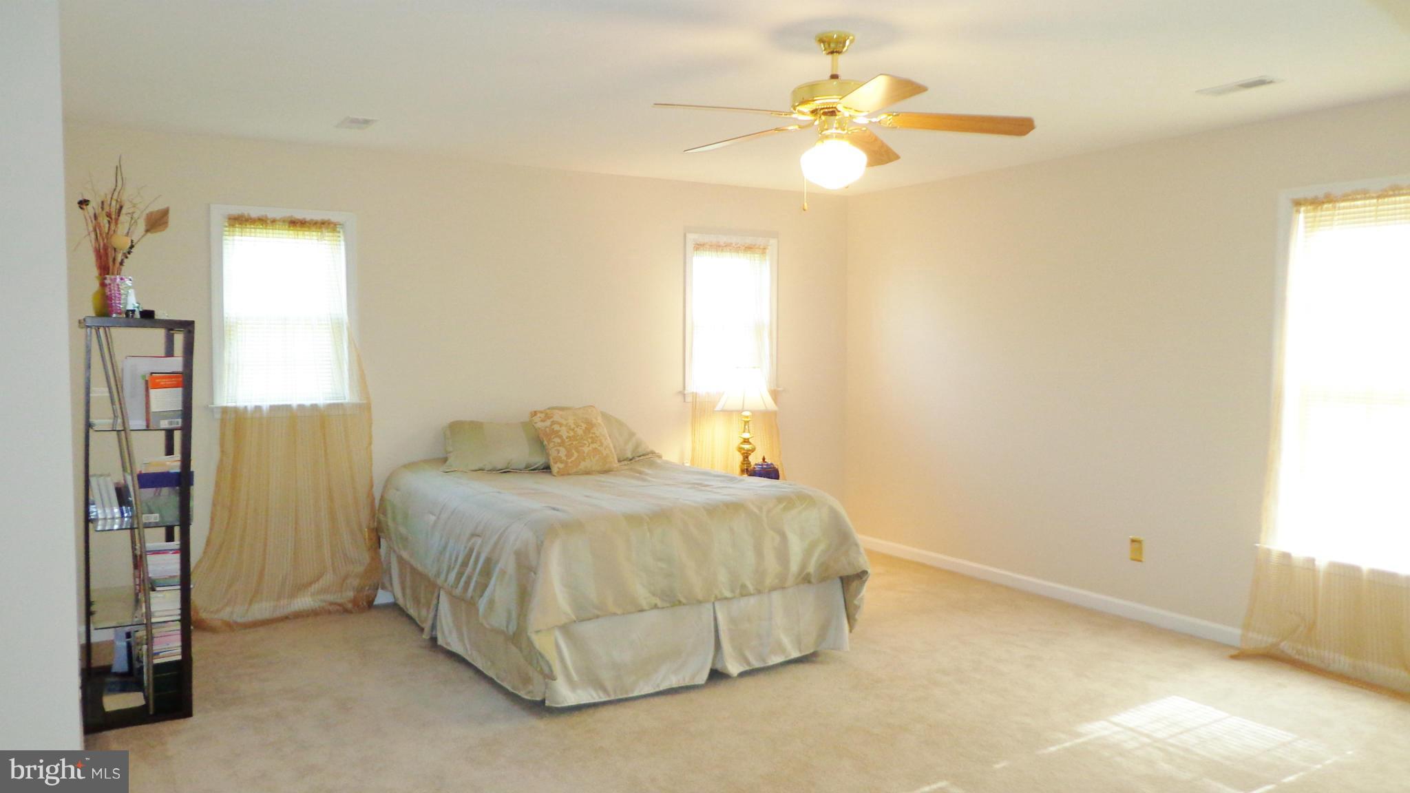 STONEHOUSE MTN - Residential