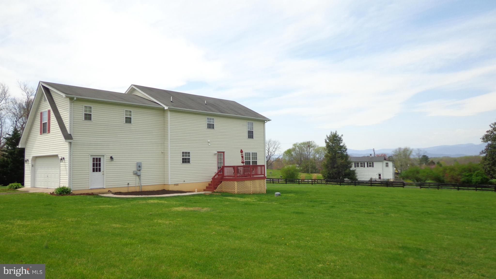 STONEHOUSE MTN - Residential