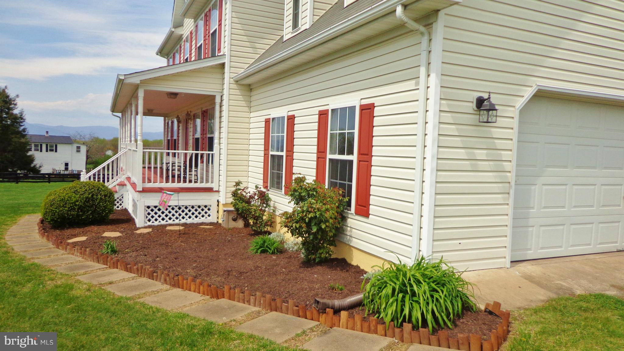 STONEHOUSE MTN - Residential