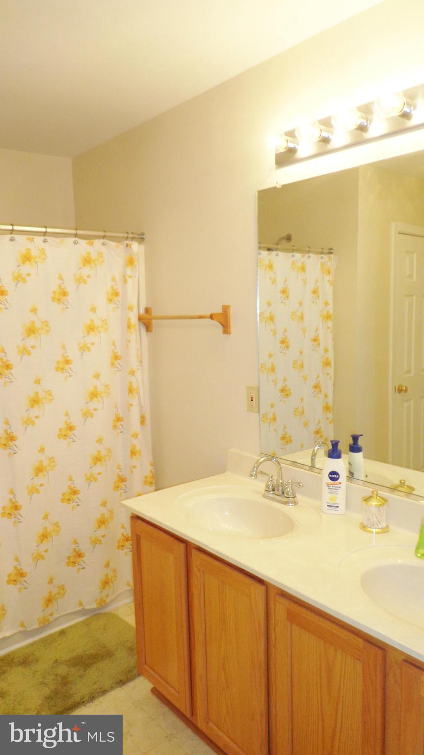 STONEHOUSE MTN - Residential