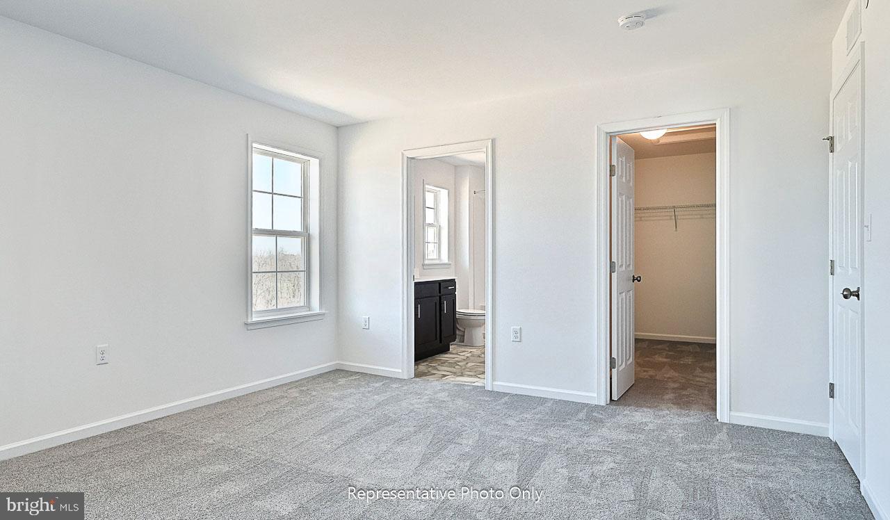 THE TOWNES AT BRIAR CREEK - Residential