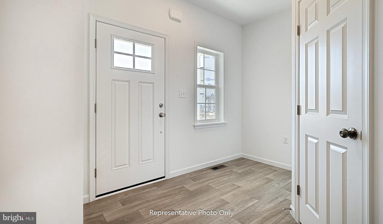 THE TOWNES AT BRIAR CREEK - Residential