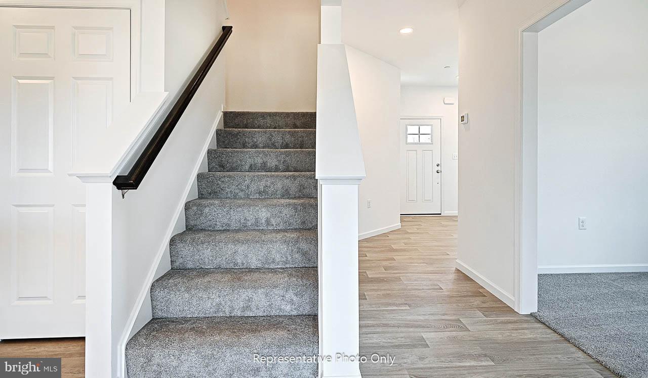 THE TOWNES AT BRIAR CREEK - Residential