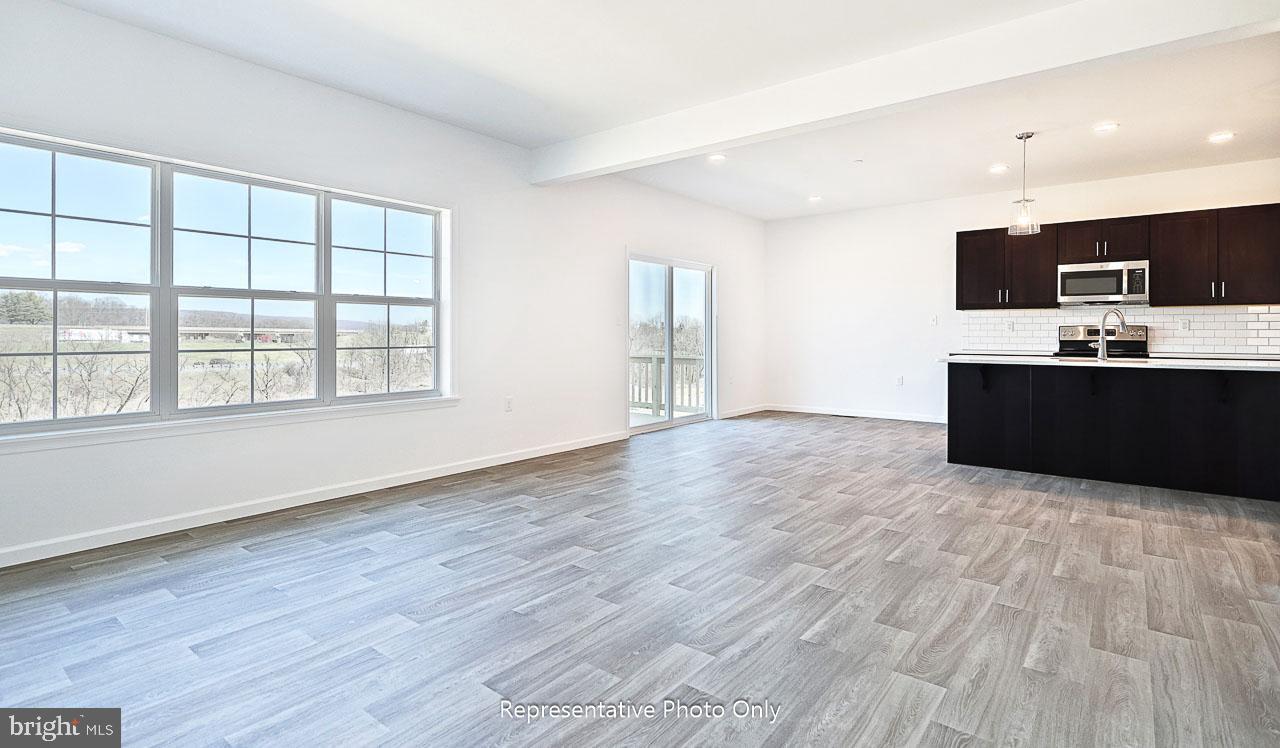 THE TOWNES AT BRIAR CREEK - Residential