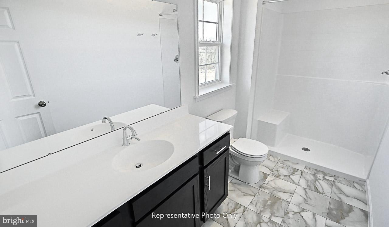THE TOWNES AT BRIAR CREEK - Residential