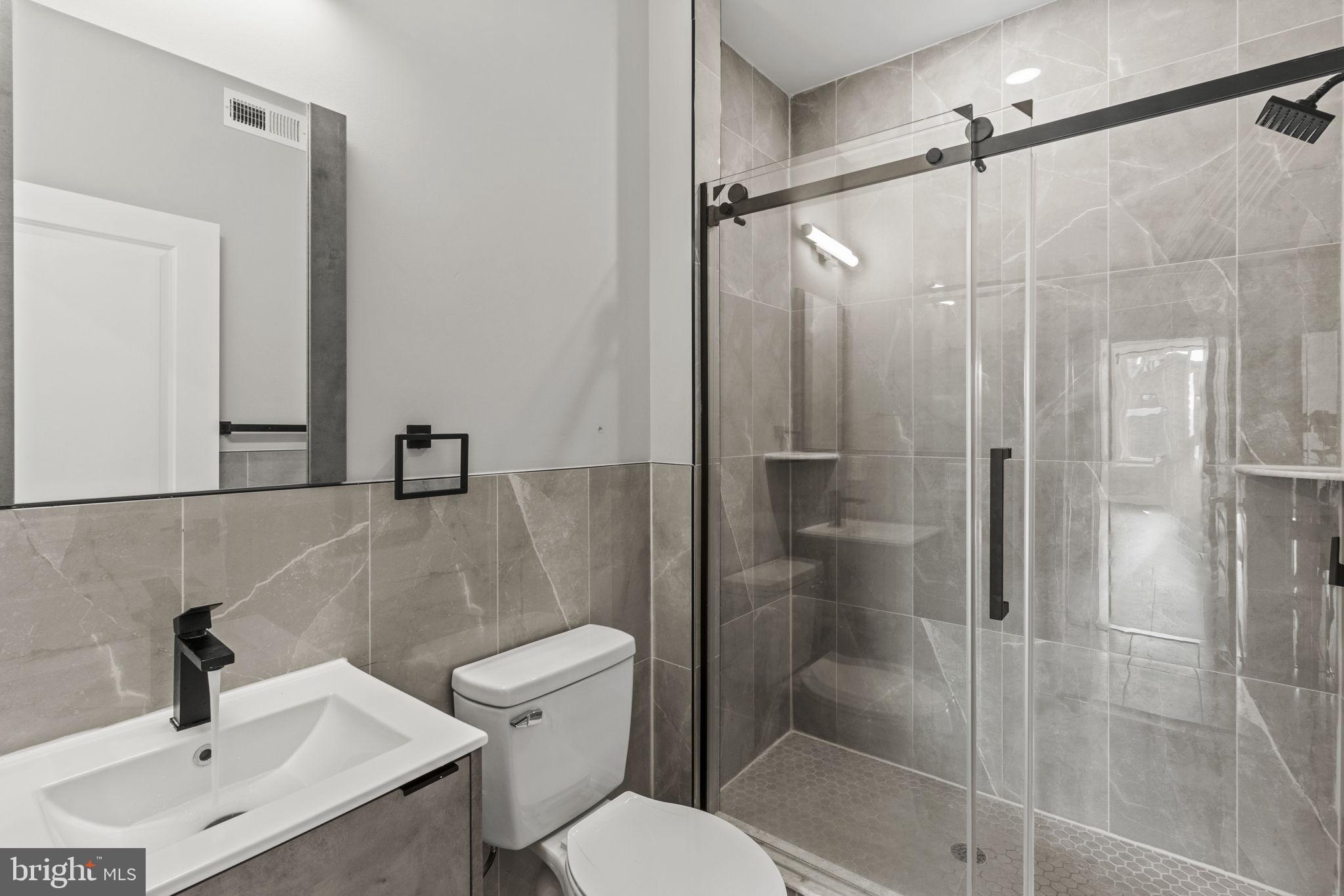 FISHTOWN - Residential Lease