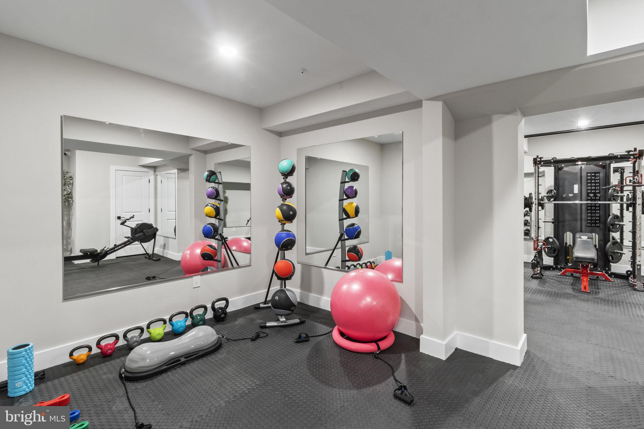 FISHTOWN - Residential Lease