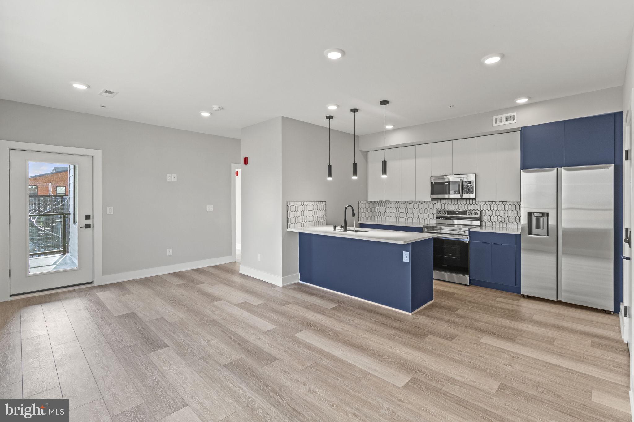 FISHTOWN - Residential Lease