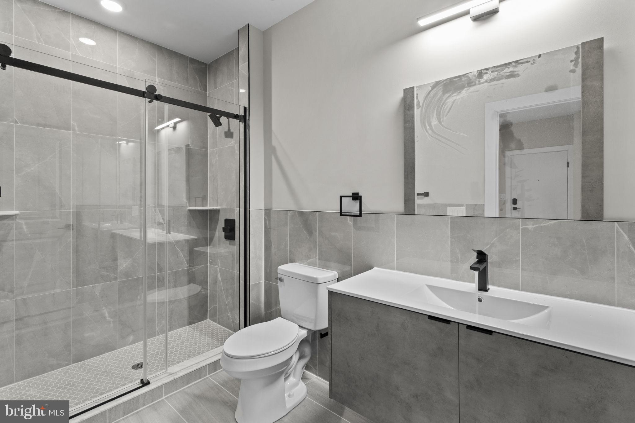 FISHTOWN - Residential Lease