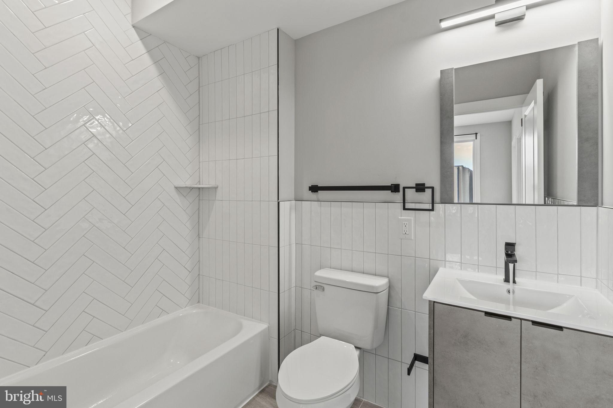 FISHTOWN - Residential Lease