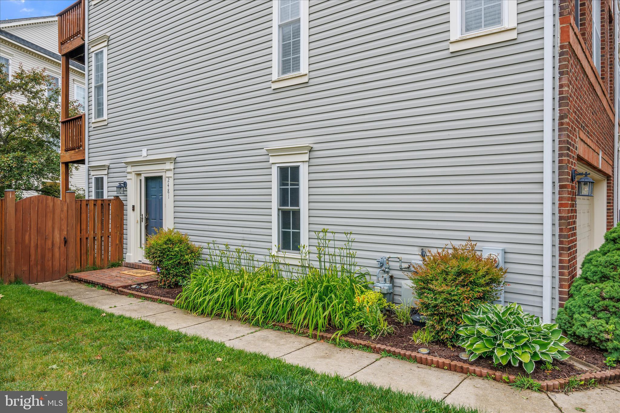 CROFTON VALLEY - Residential
