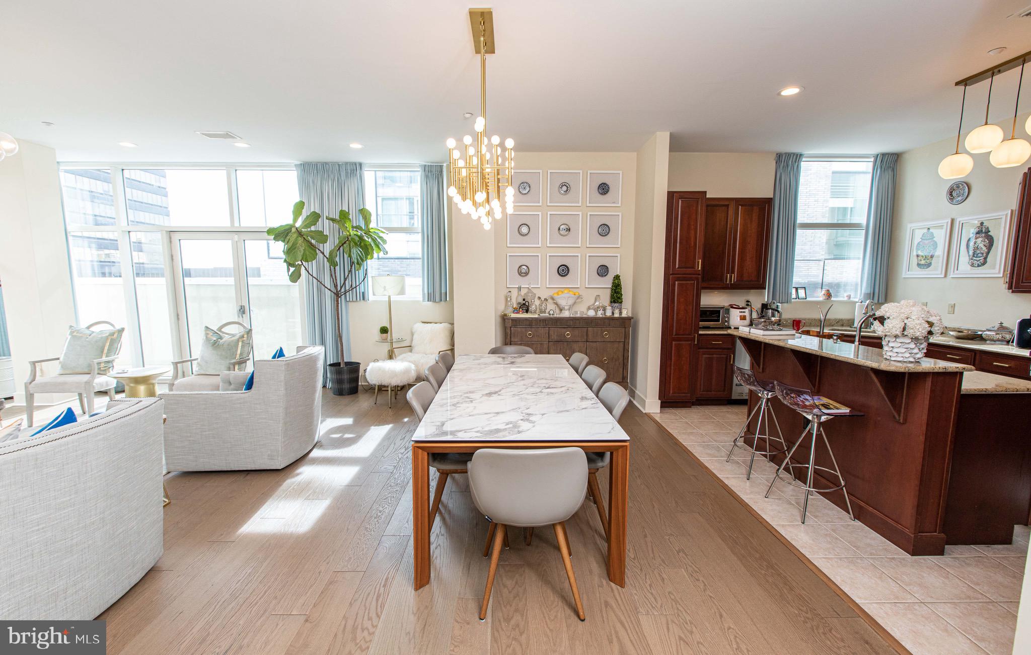 RITTENHOUSE SQUARE - Residential