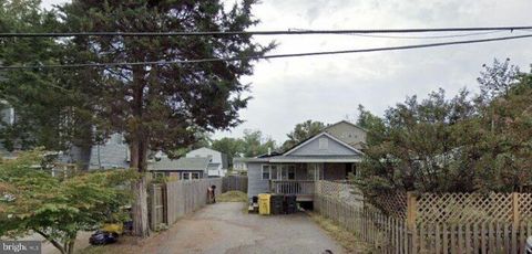 Photo of 1524 Mayfield Road, EDGEWATER, MD 21037 (MLS # MDAA2138696)