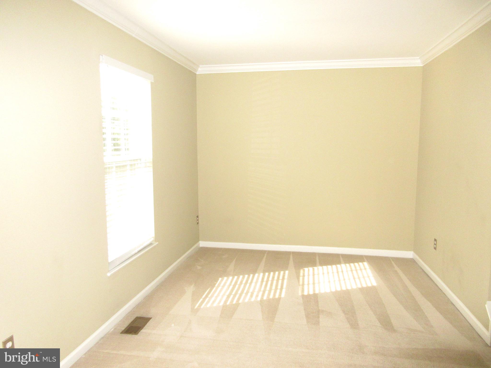 KINGSTOWNE - Residential Lease