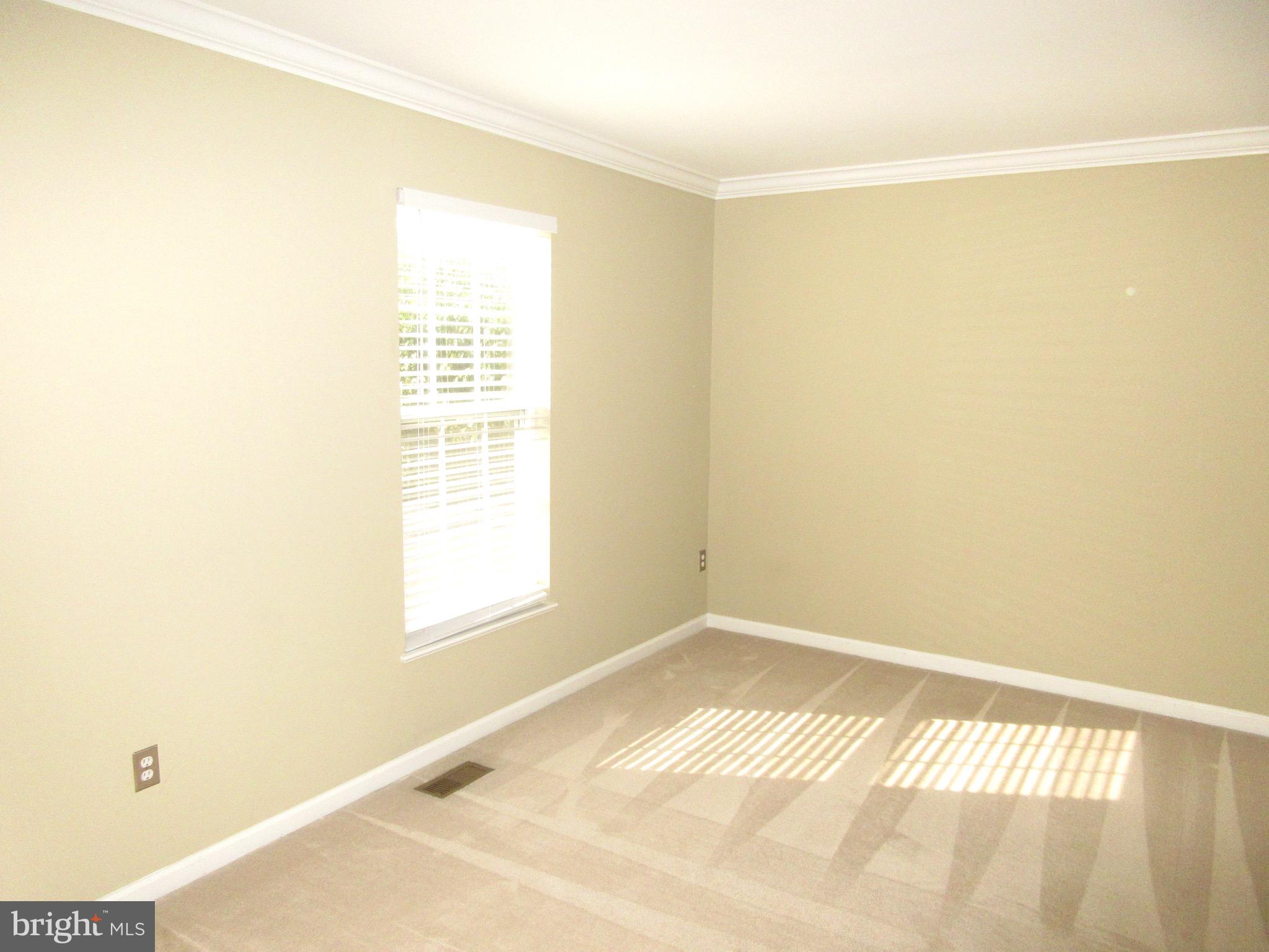 KINGSTOWNE - Residential Lease