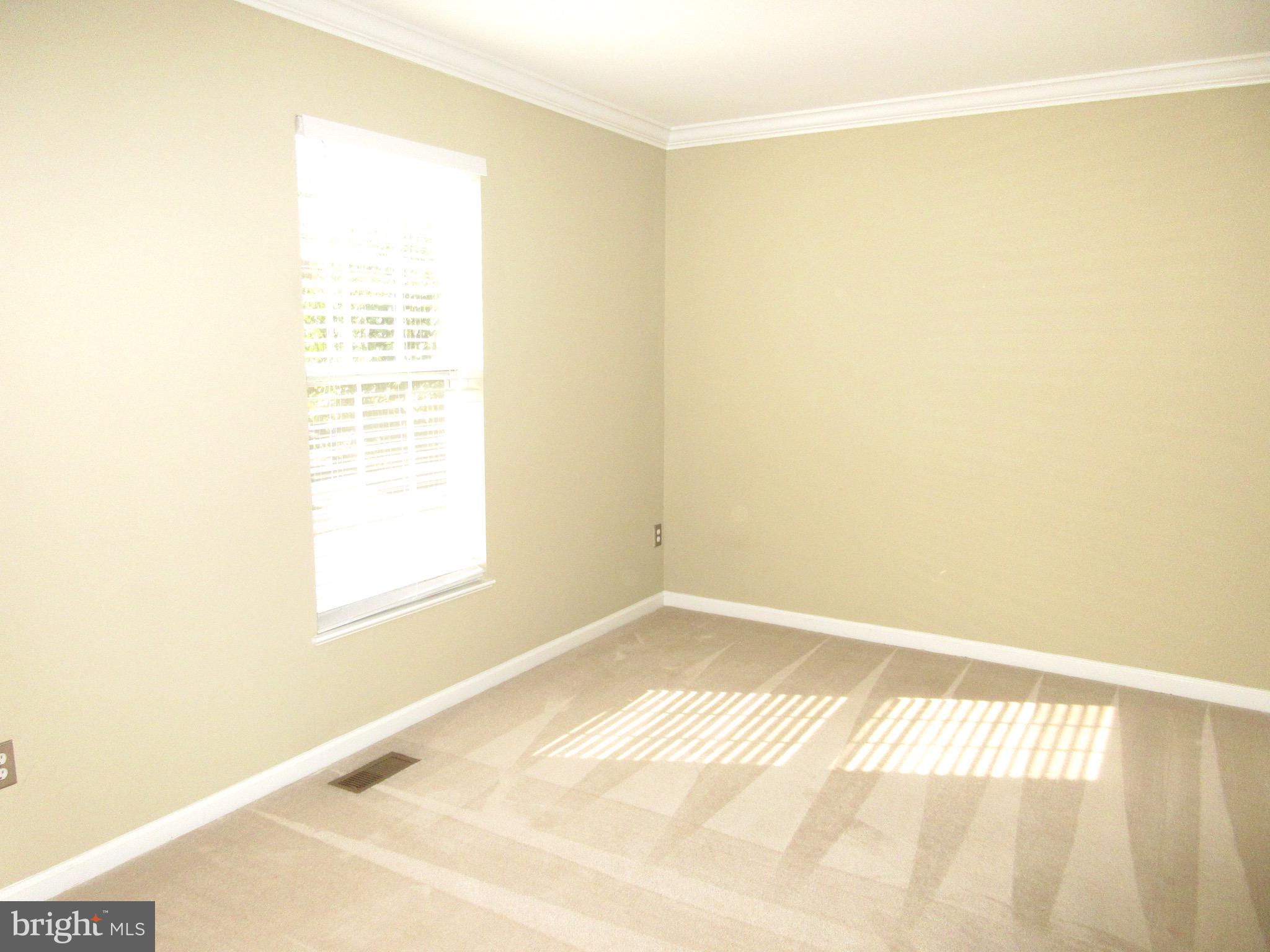 KINGSTOWNE - Residential Lease