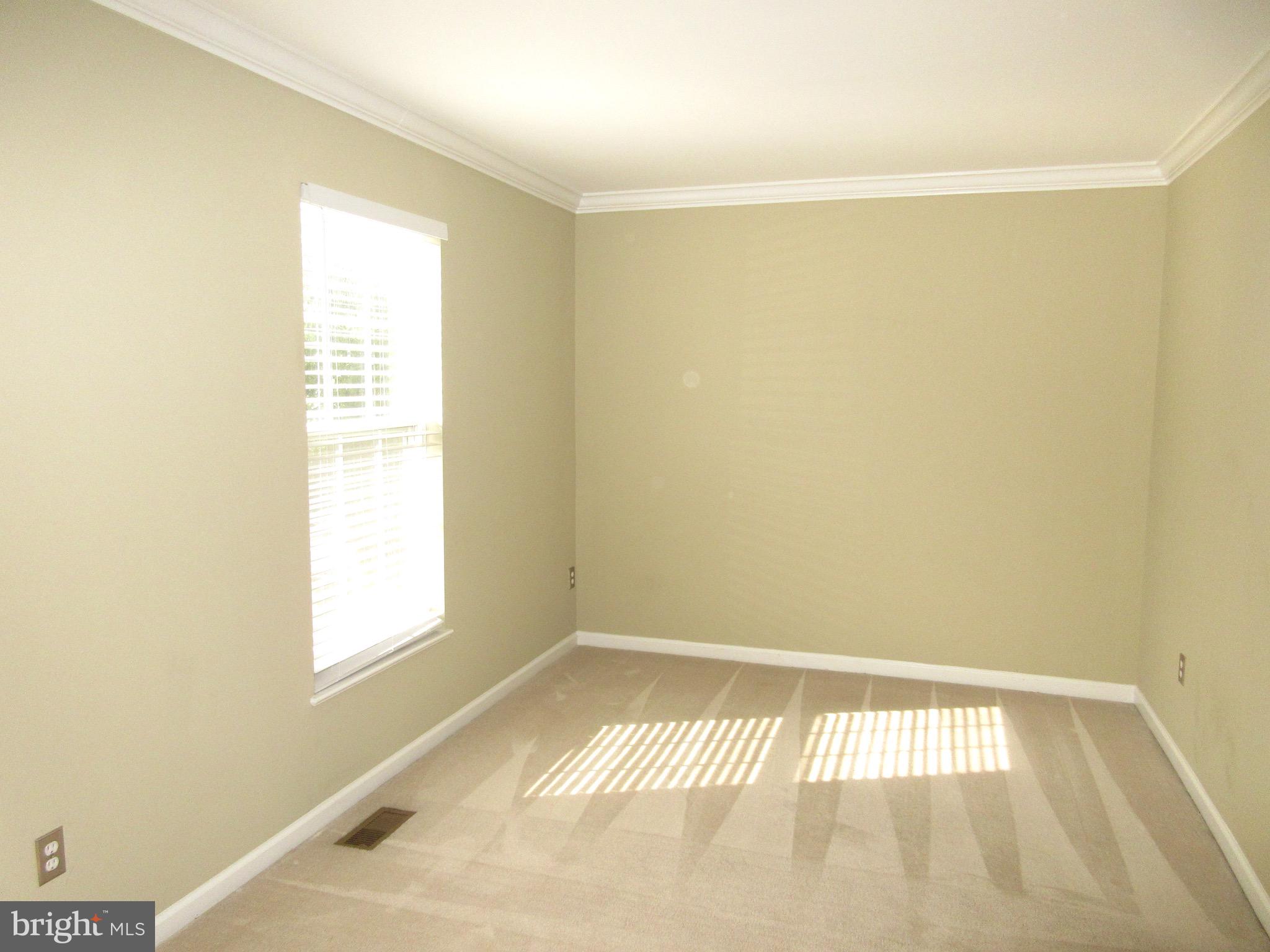 KINGSTOWNE - Residential Lease