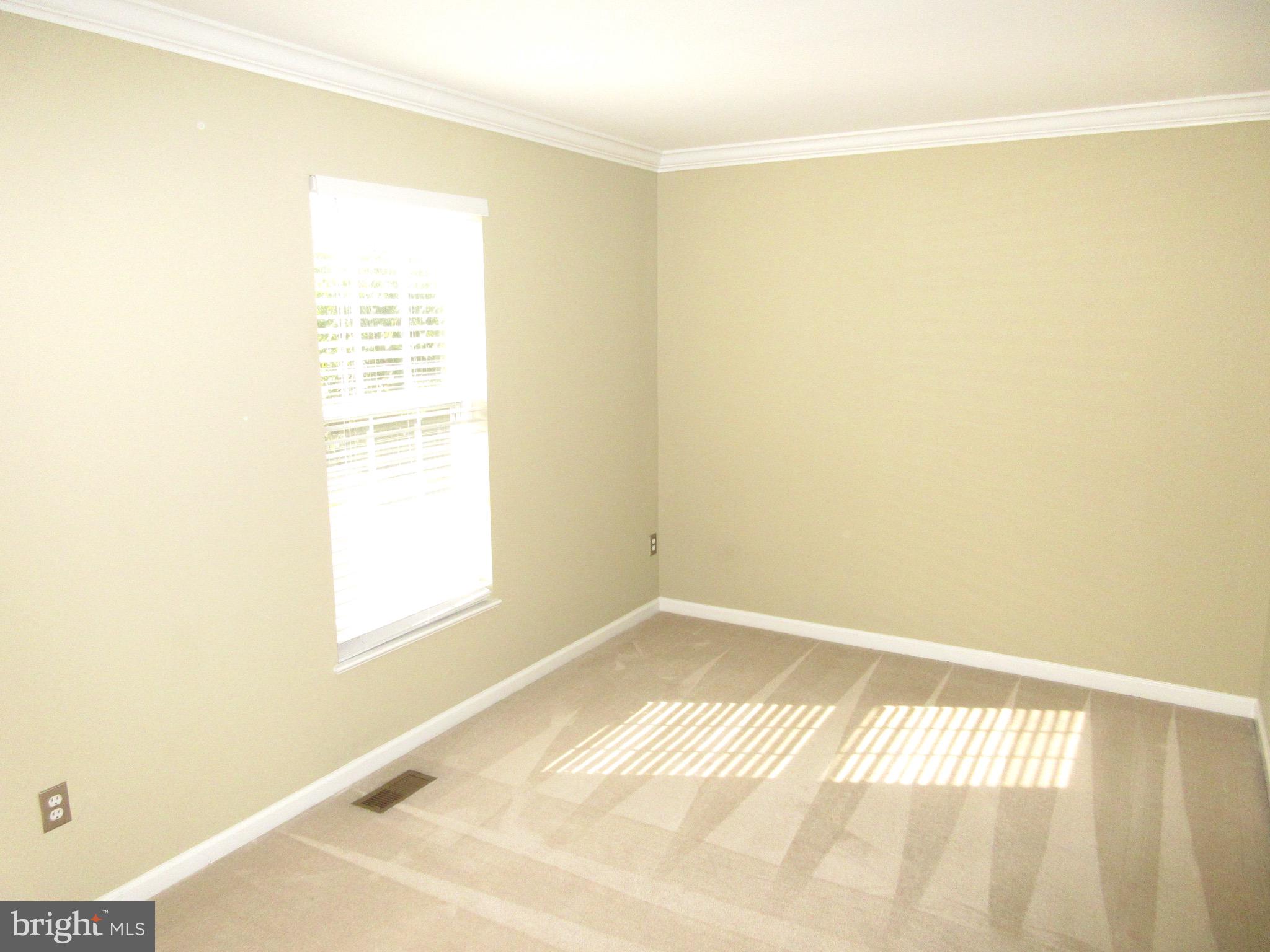 KINGSTOWNE - Residential Lease