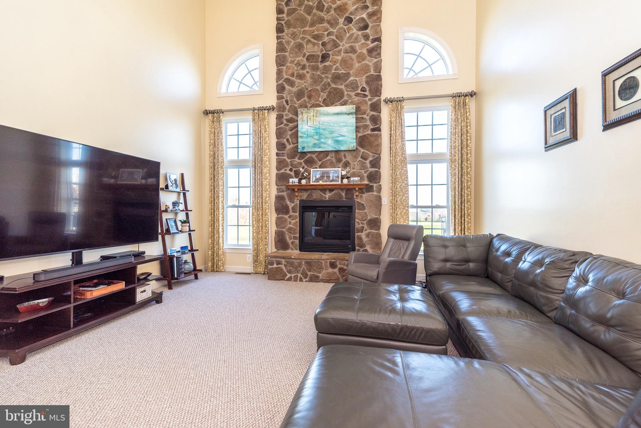 LEDERACH GOLF FAIRWY - Residential