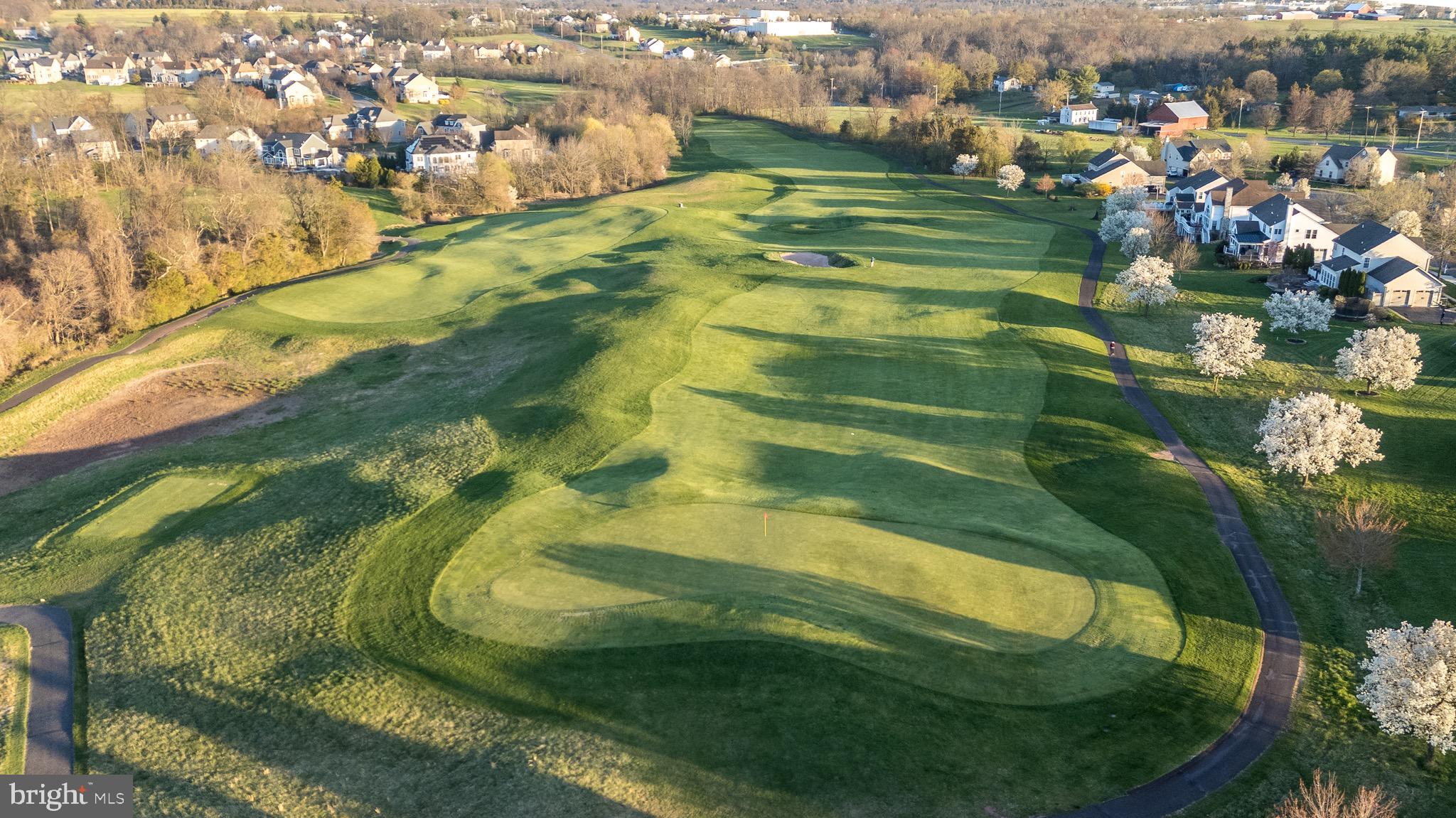 LEDERACH GOLF FAIRWY - Residential