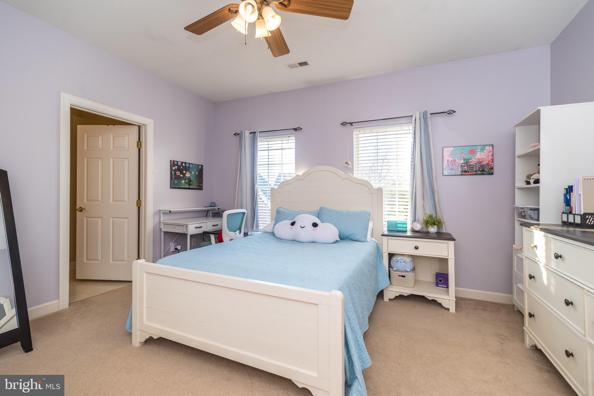 LEDERACH GOLF FAIRWY - Residential