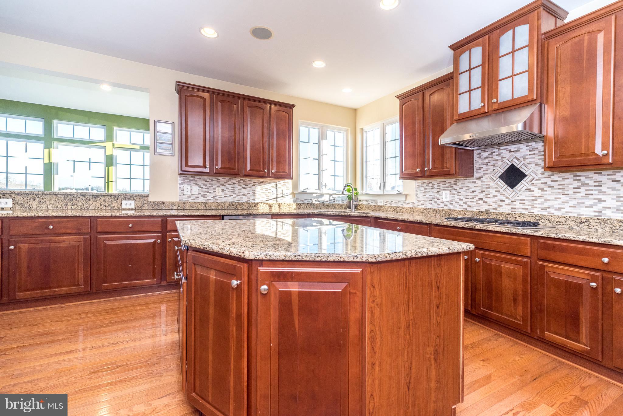 LEDERACH GOLF FAIRWY - Residential